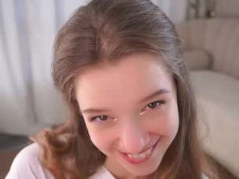 little_poetry chaturbate stream image