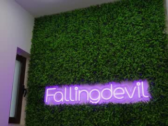 hotfallingdevil chaturbate stream image