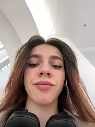 Lily__Belle stripchat stream image