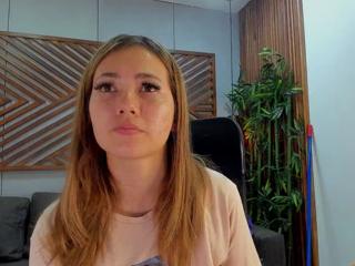 Azura Wave flirt4free stream image