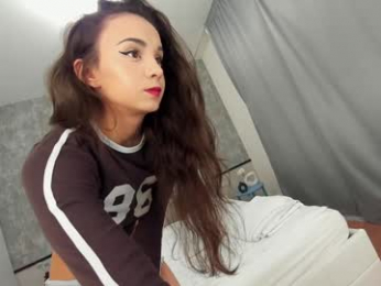 ehotlovea chaturbate stream image