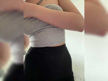 BabyDarii bongacams stream image