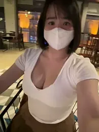 May-Squirt stripchat stream image