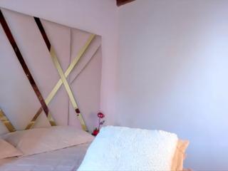 Alisson Bonnet flirt4free stream image