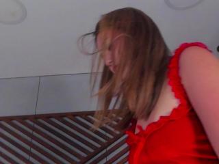 Azura Wave flirt4free stream image