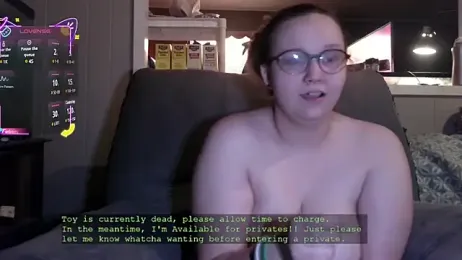 TurtleLady420 stripchat stream image