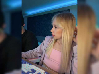 millemimi bongacams stream image