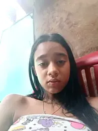 Zoe_Sweett18 stripchat stream image