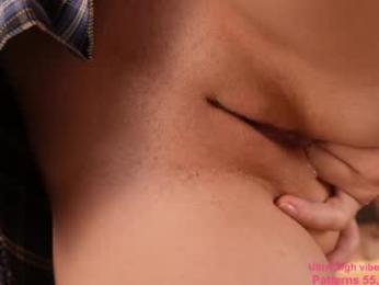 jelli_jennifer chaturbate stream image, 19.04.2025 23:00