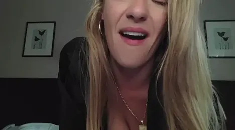 Edenfox- stripchat stream image