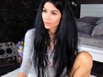 -BABAYAGA- bongacams stream image