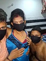 Cute_plak01 stripchat stream image