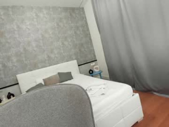 ehotlovea chaturbate stream image