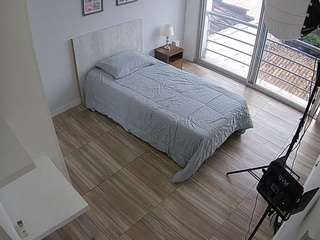 voyeurcam-jb-room-3 camsoda stream image