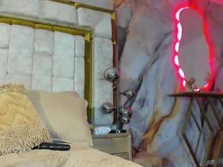 emily-86 camsoda stream image