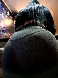 You-kitty2025 stripchat stream image