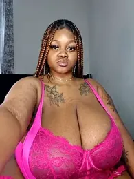 Yung-Missy stripchat stream image