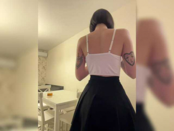 BabyDarii bongacams stream image