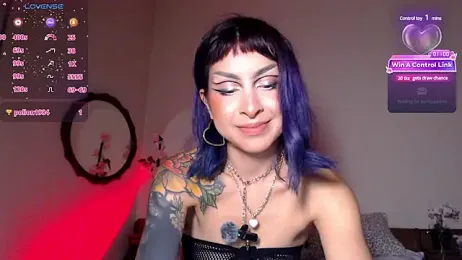 Cinamoonn stripchat stream image