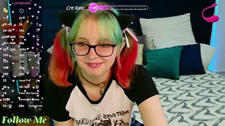 CoralineYoung stripchat stream image