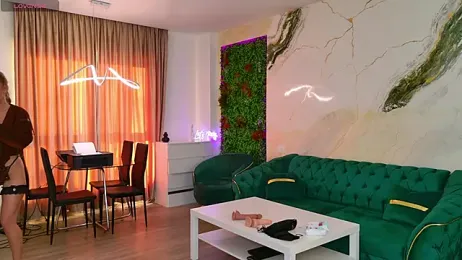 emily_bloom stripchat stream image