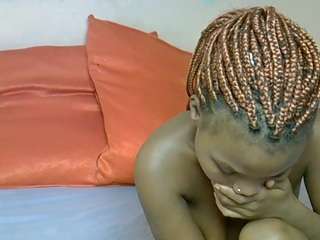 mcsteamydaisy camsoda stream image