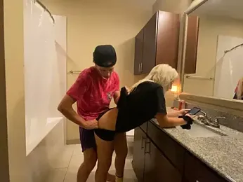 girlfriendmissy stripchat stream image