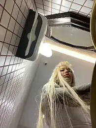 babydolll stripchat stream image