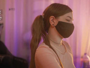 arimass bongacams stream image