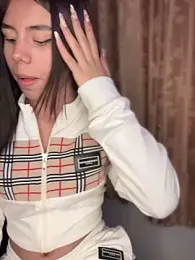 Laura-Khalifa stripchat stream image