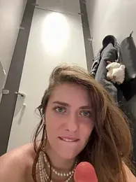 MariiD stripchat stream image