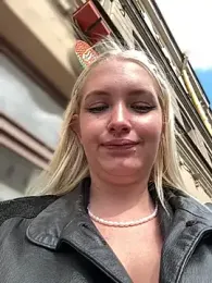 Milkyy_wway stripchat stream image