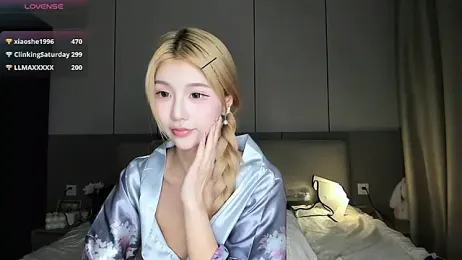 Kiki--2025 stripchat stream image