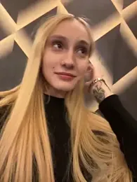 babydolll stripchat stream image