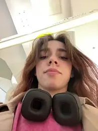 Lily__Belle stripchat stream image