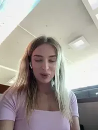 EvieEvans stripchat stream image