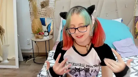 CoralineYoung stripchat stream image