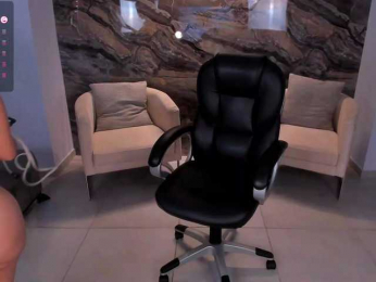 MadelineFox bongacams stream image