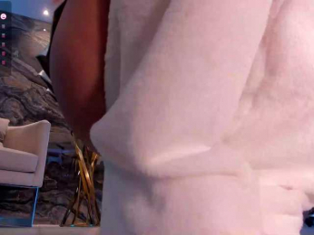 MadelineFox bongacams stream image