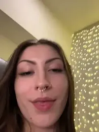 jade_369 stripchat stream image