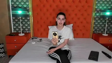 VallerieJones stripchat stream image