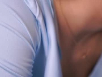 little_poetry chaturbate stream image