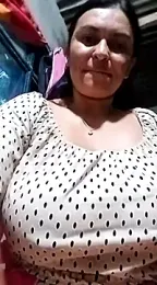 Horny-Mommy-Dirty stripchat stream image