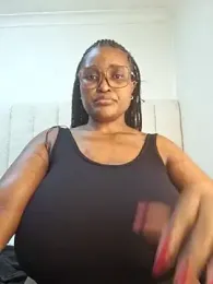 Bustygoddess32 stripchat stream image