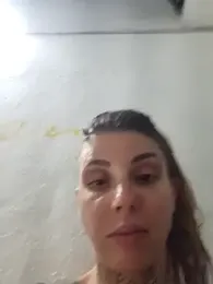 Izy_cute_ stripchat stream image