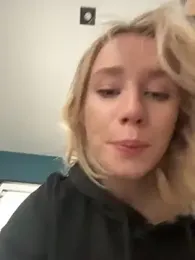 SSSATIVA_model stripchat stream image