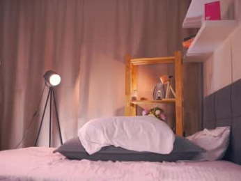 oki_dokie chaturbate stream image