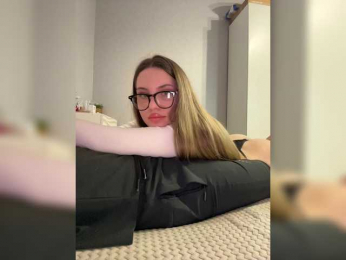 Cris_Mi bongacams stream image