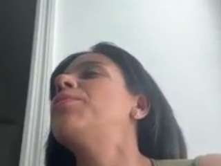 victoria-chicas camsoda stream image