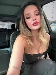 Alirawrz stripchat stream image